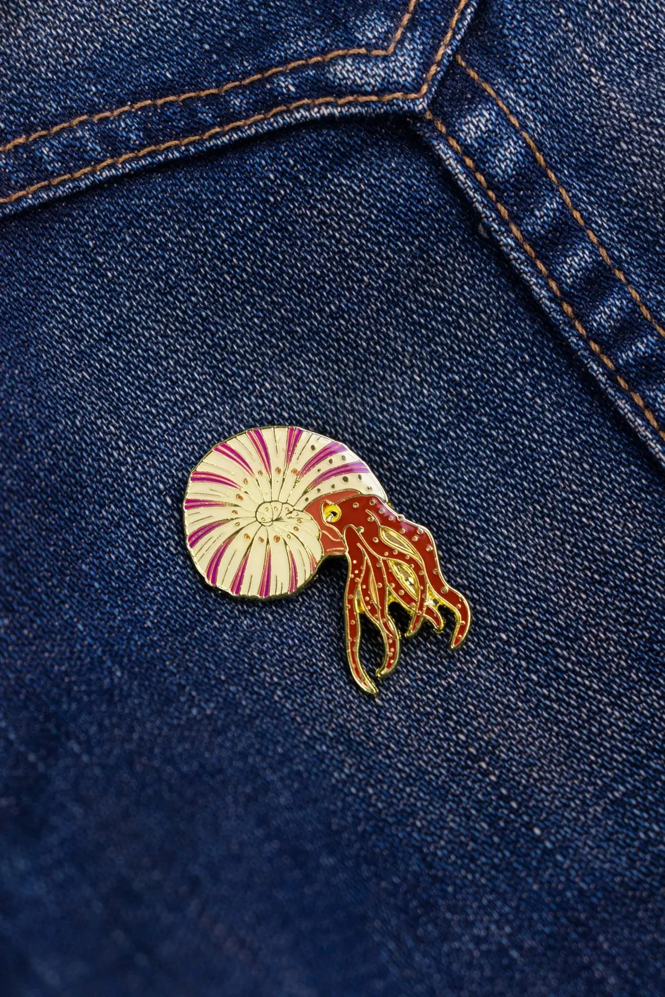 Ammonite Enamel Pin (Ammonoidea) - Image 3