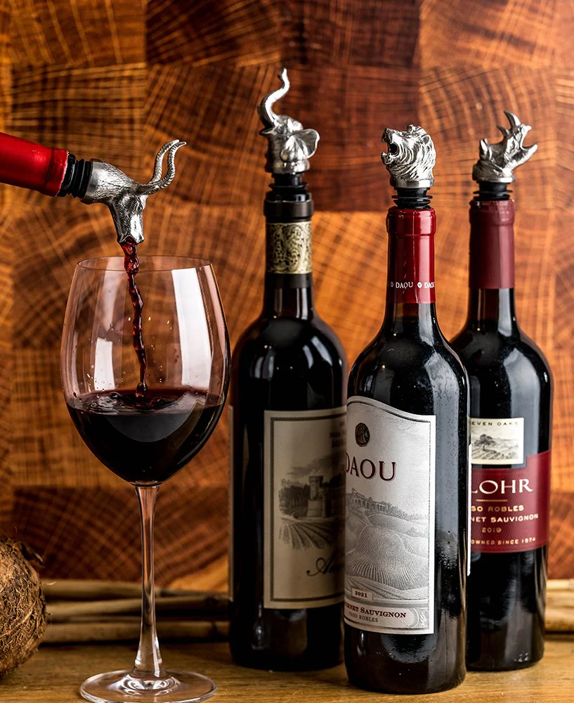 Menagerie Wine Pourer - Bear - Image 2