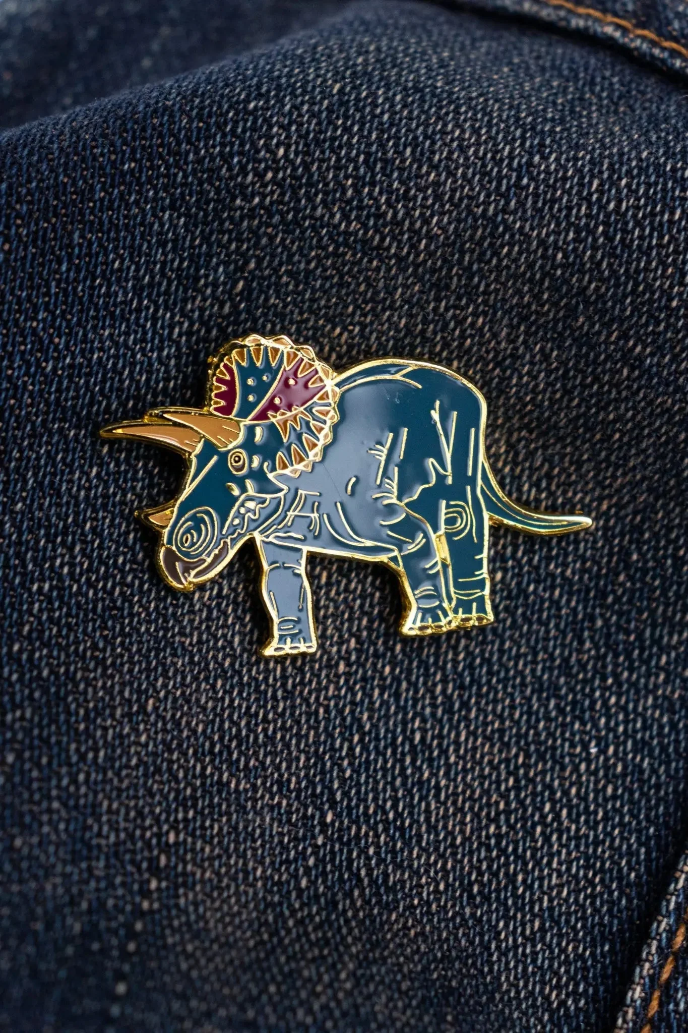 Triceratops Enamel Pin (Triceratops horridus) - Image 3